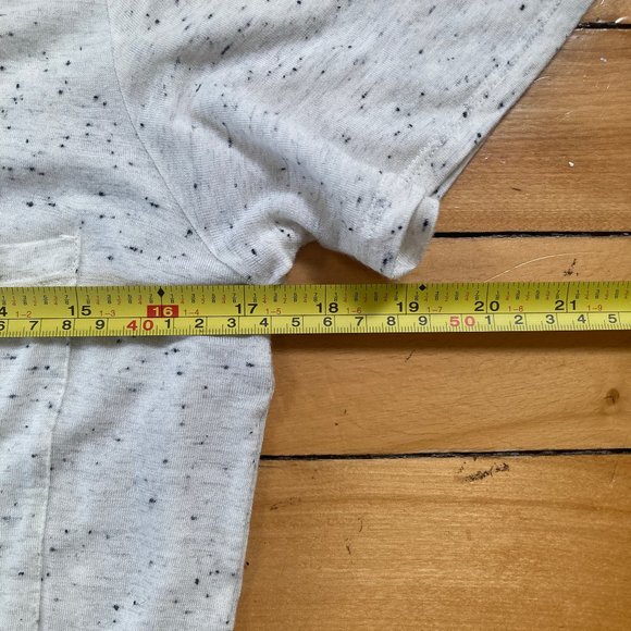 club monaco tee - Picture 4 of 6